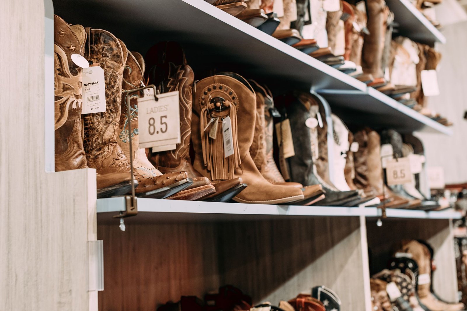 Specialty shoe store interior display shelving