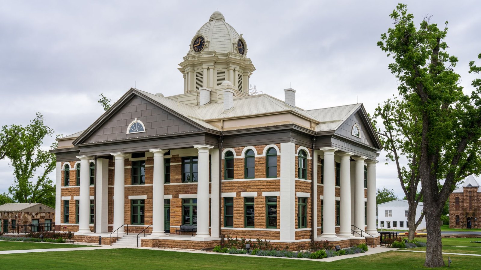 Denton County courthouse exterior
