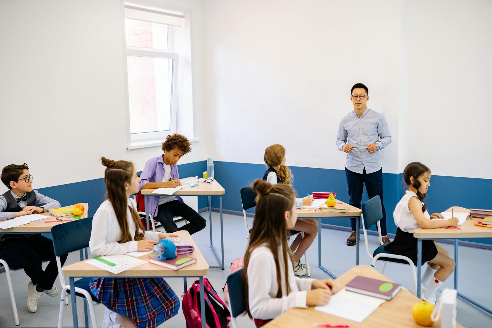 Teacher leading a classroom lesson at a Lewisville ISD elementary school in Flower Mound